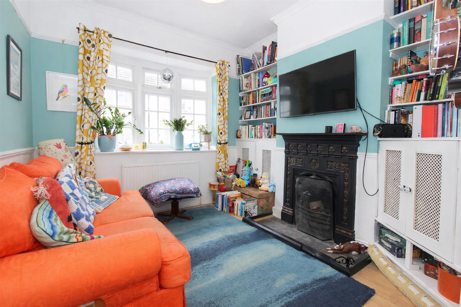2 bed property in St. James Road, Carshalton